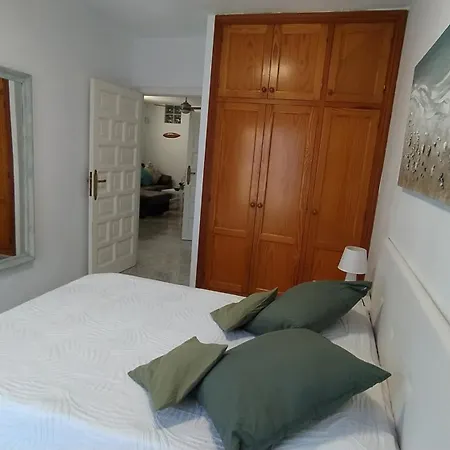 Aprtamento La Costa Daire Los Abrigos